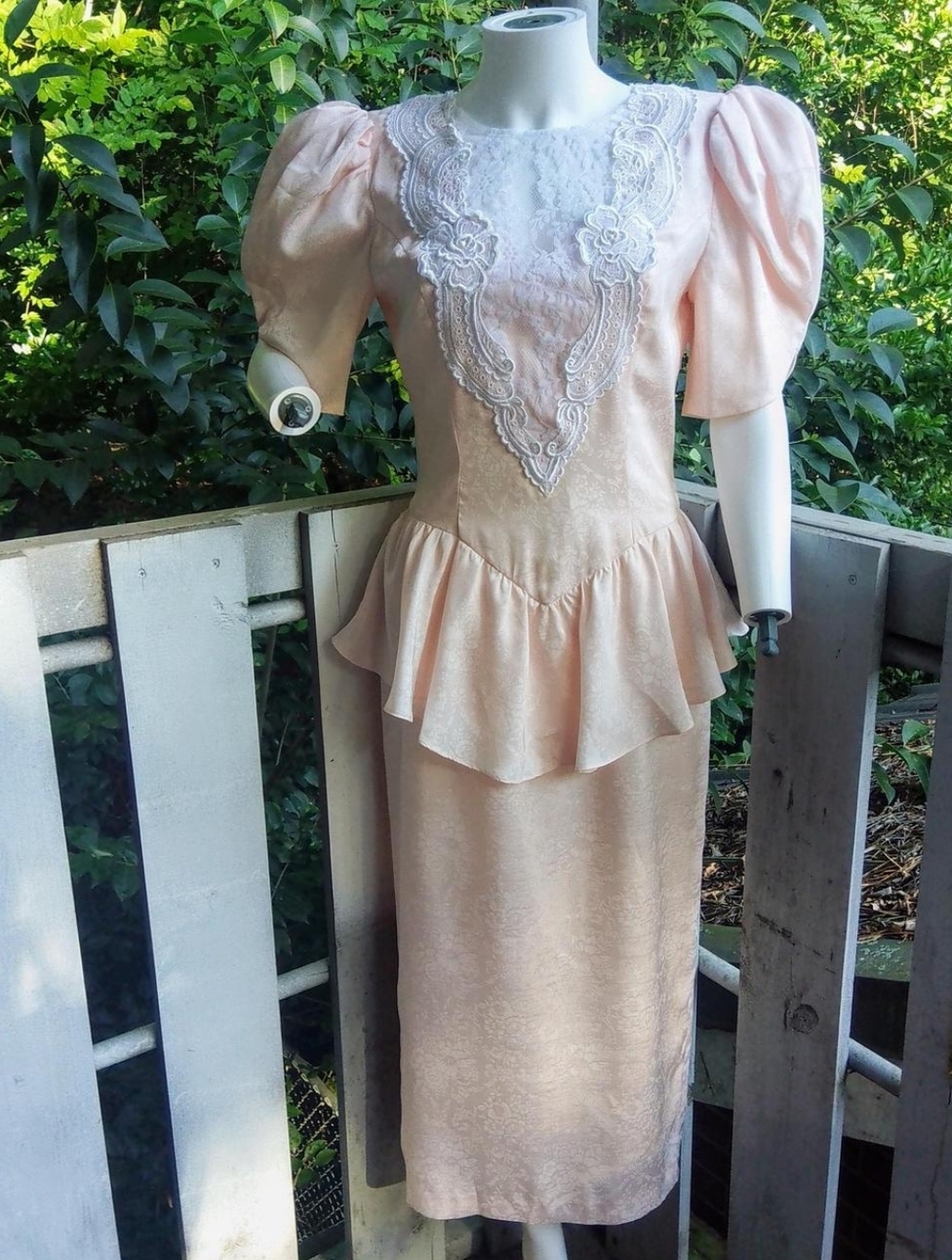 Scott McClintock 80s Coquette Lace Peplum Puff Sleeve Bow Satin Midi Dress - Picture 2 of 8